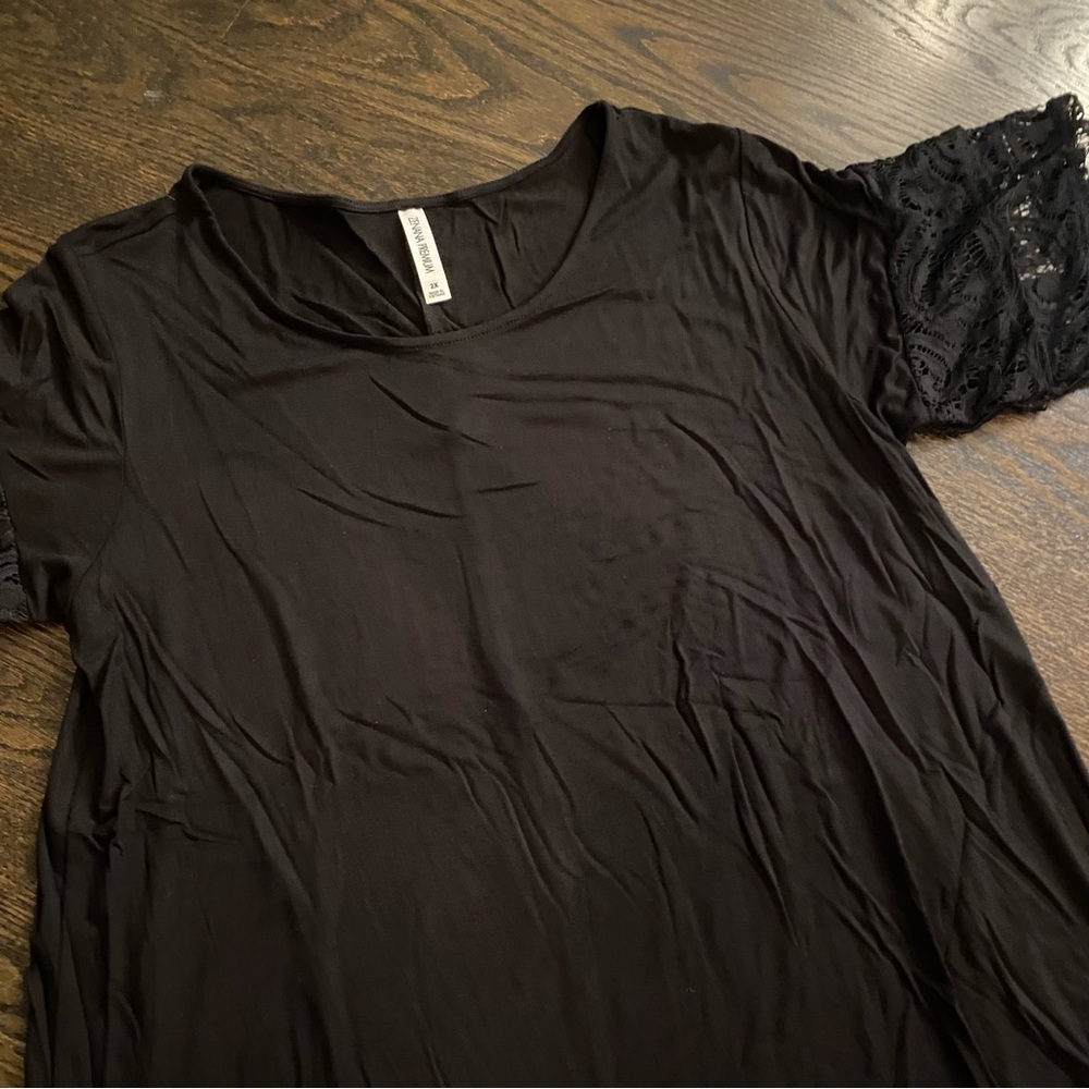 ruffled sleeve top